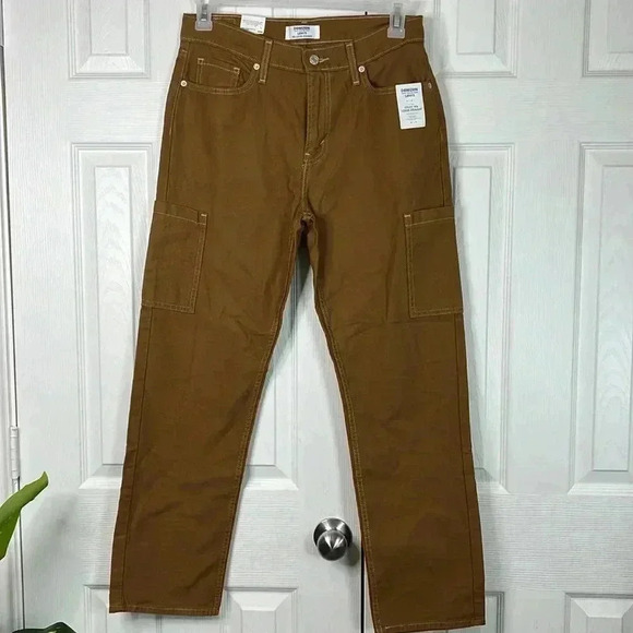 DENIZEN from Levi's - Women's Mid-Rise 90's
Loose Straight Jeans - Picture 9 of 16